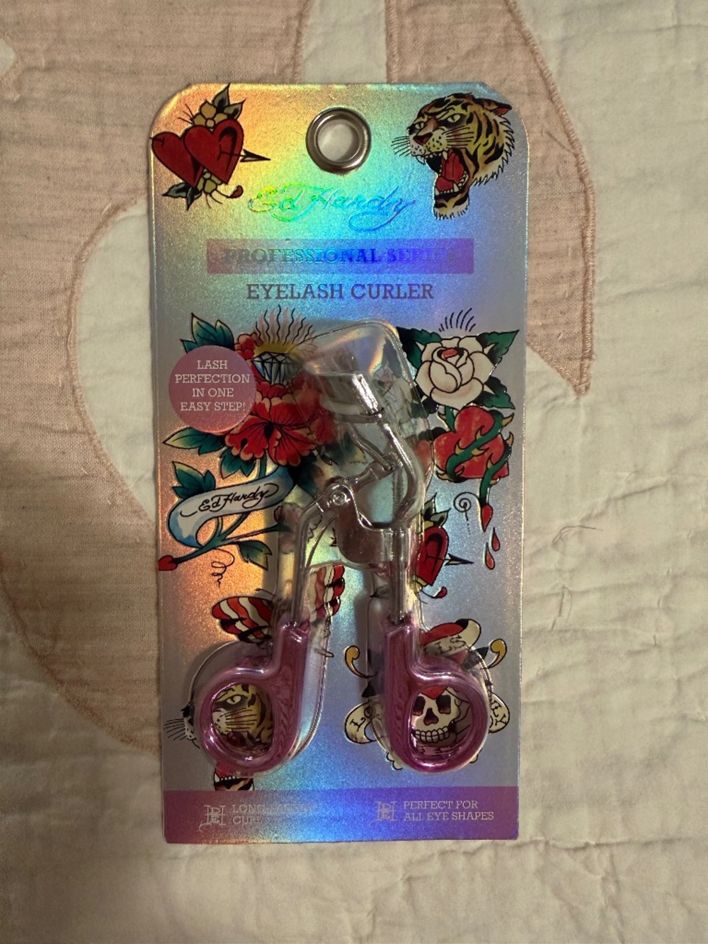 NWT - Ed Hardy Professional Series Eyelash Curler - Pink Handles